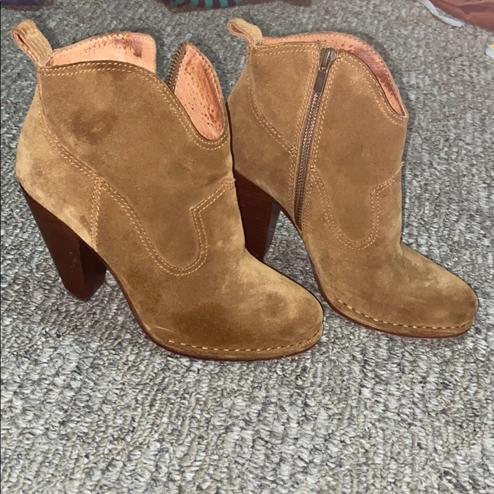 Frye Boots Brown Booties